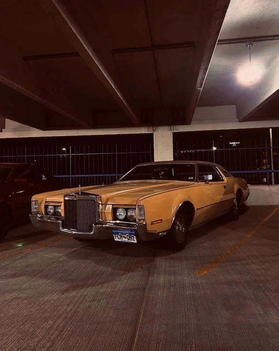1972 Lincoln Continental 5th Gen - Image 3 of 12