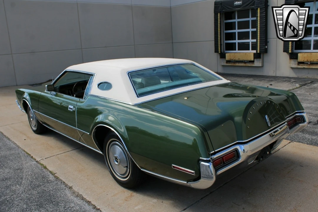 1972 Lincoln Continental Mark IV - Image 4 of 12