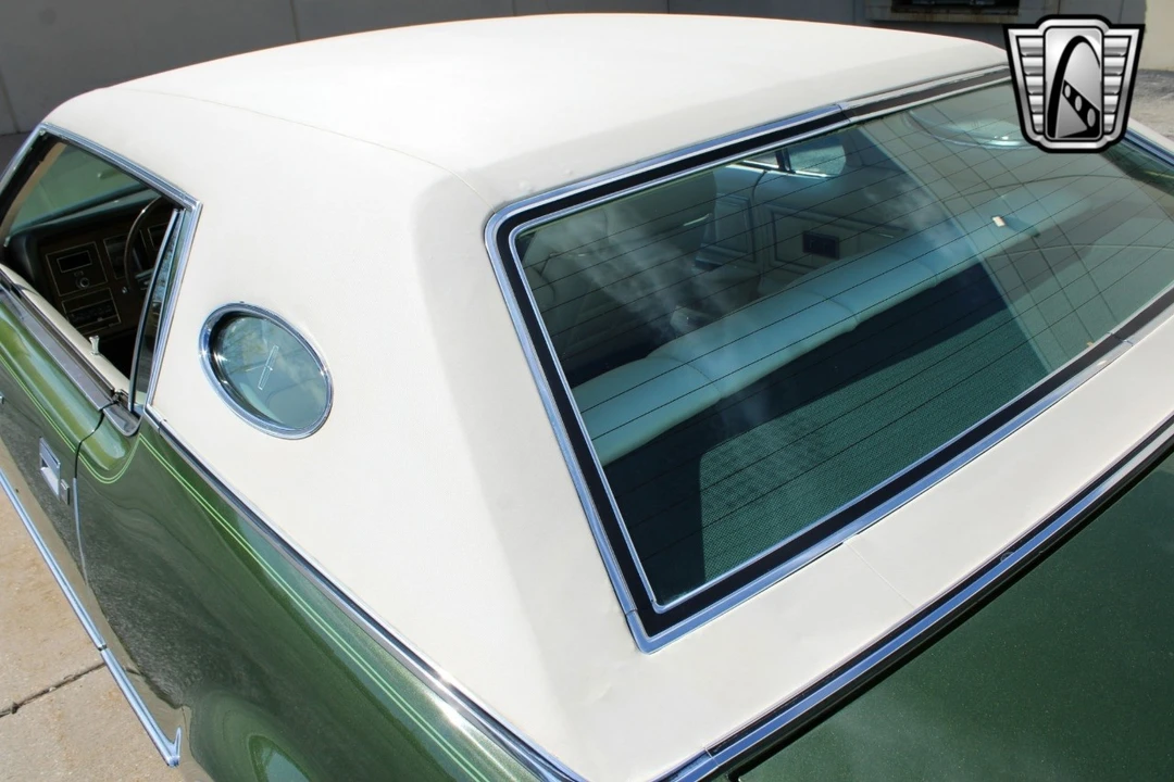 1972 Lincoln Continental Mark IV - Image 10 of 12
