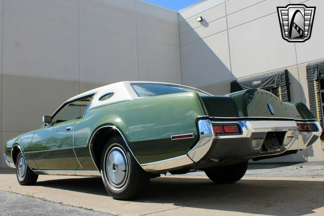 1972 Lincoln Continental Mark IV - Image 9 of 12
