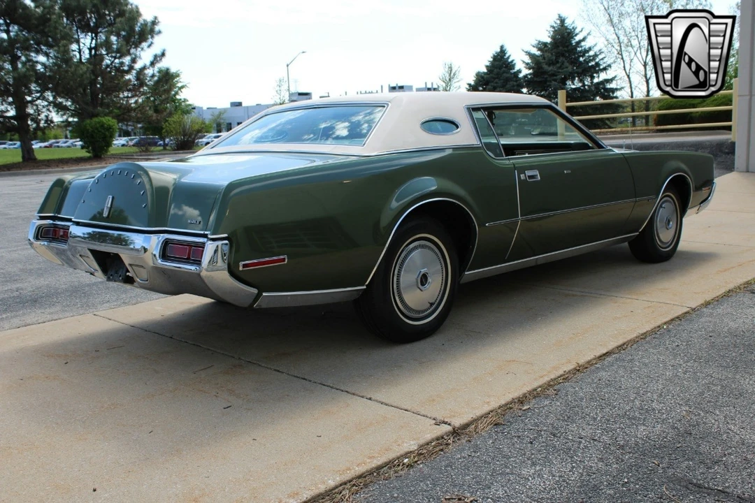 1972 Lincoln Continental Mark IV - Image 8 of 12