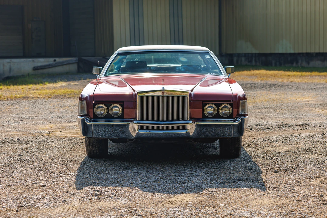 1972 Lincoln Continental Mark IV - Image 2 of 31