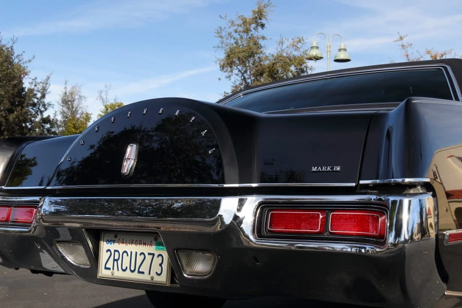 1972 Lincoln Continental Mark IV - Image 8 of 31