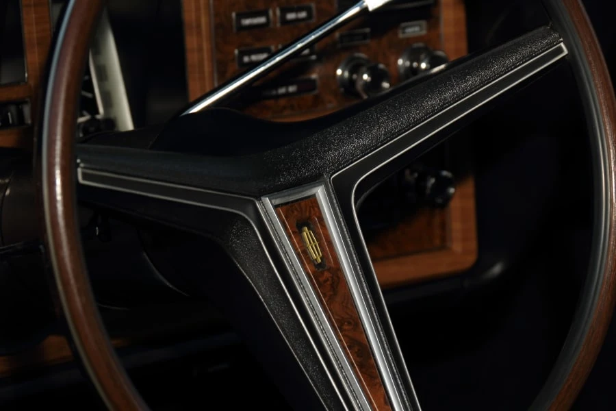 1972 Lincoln Continental Mark IV - Image 19 of 31