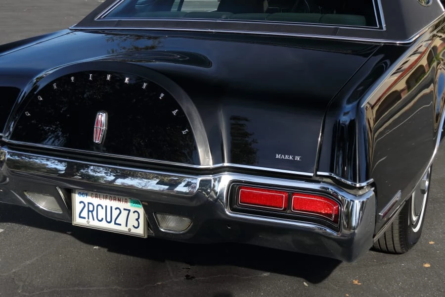 1972 Lincoln Continental Mark IV - Image 13 of 31