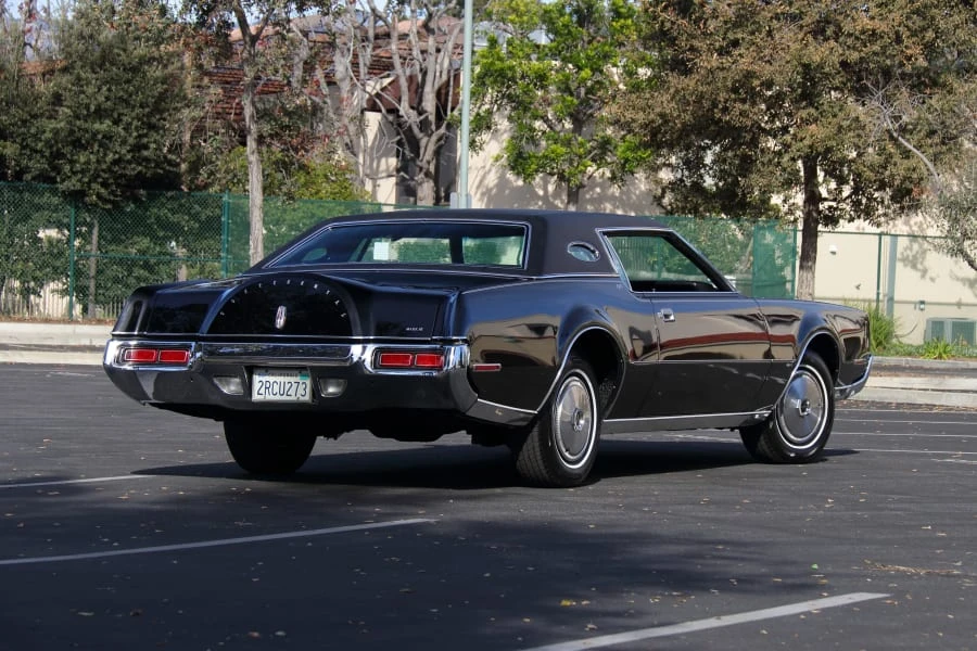1972 Lincoln Continental Mark IV - Image 3 of 31