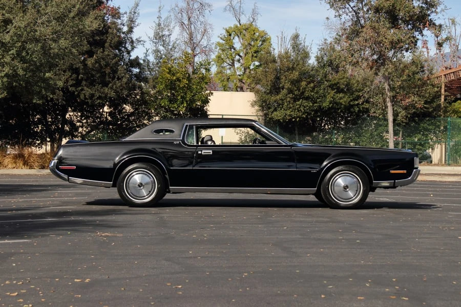 1972 Lincoln Continental Mark IV - Image 2 of 31