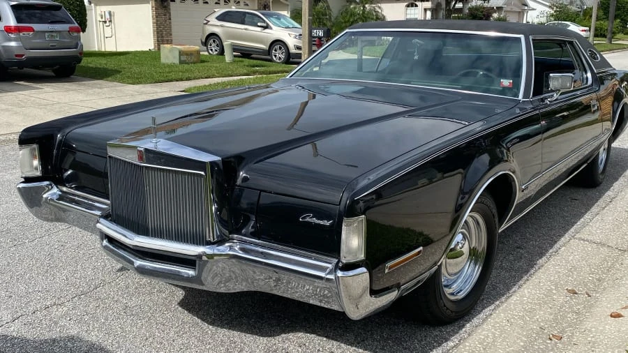 1972 Lincoln Continental Mark IV - Image 10 of 11