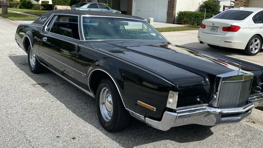1972 Lincoln Continental Mark IV - Image 9 of 11