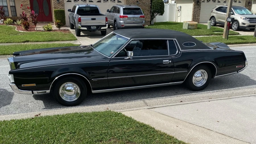 1972 Lincoln Continental Mark IV - Image 2 of 11