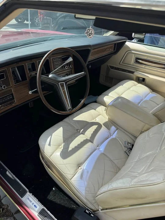 1972 Lincoln Continental Mark IV - Image 10 of 13
