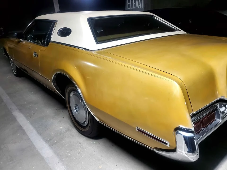 1972 Lincoln Continental Mark IV - Image 5 of 10