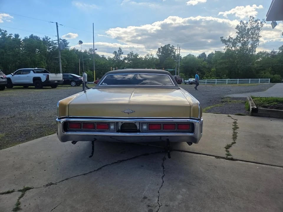 1972 Lincoln Continental 5th Gen - Image 5 of 15