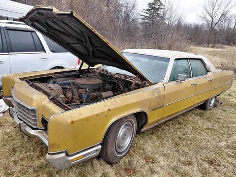 1972 Lincoln Continental Sedan 4D