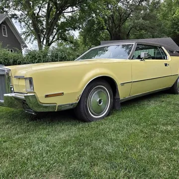 1972 Lincoln Continental Mark IV LSC Sedan 2D