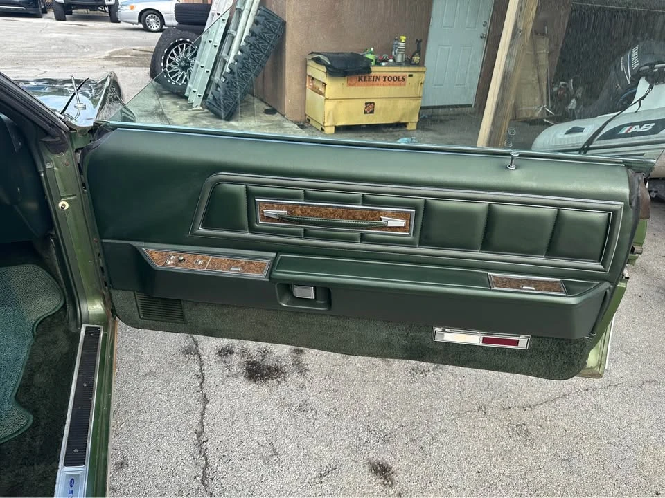1972 Lincoln Continental Mark IV - Image 16 of 18
