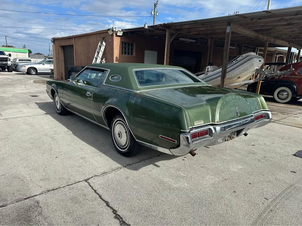 1972 Lincoln Continental Mark IV - Image 2 of 18