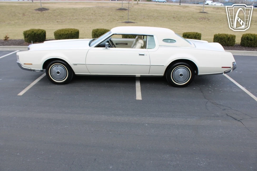 1972 Lincoln Continental Mark IV - Image 13 of 21