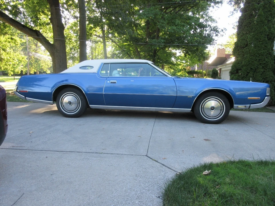 1972 Lincoln Continental Mark IV - Image 5 of 16