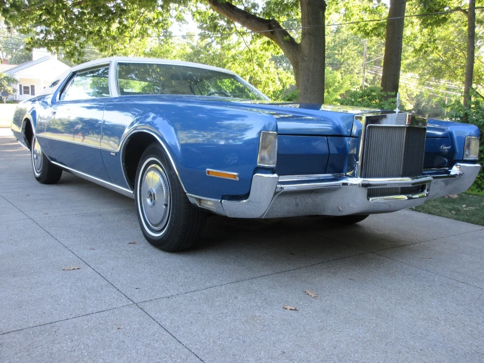 1972 Lincoln Continental Mark IV - Image 2 of 16