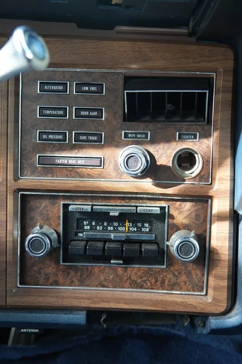 1972 Lincoln Continental Mark IV - Image 12 of 13