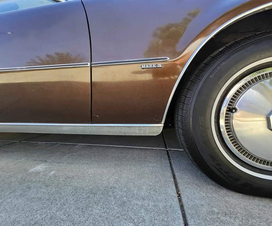 1972 Lincoln Continental Mark IV - Image 12 of 20