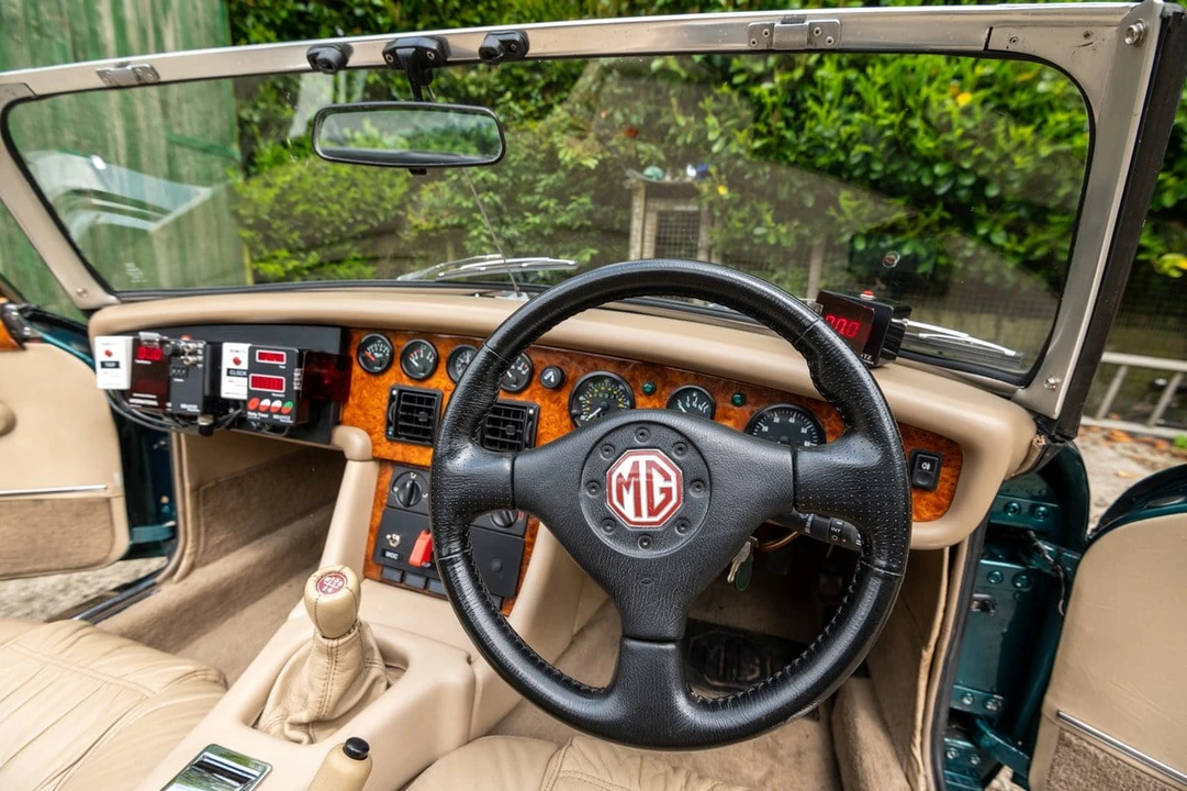1972 MG MGB Roadster - Image 30 of 30