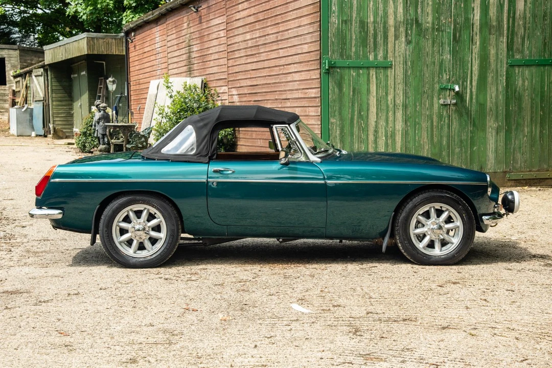1972 MG MGB Roadster - Image 14 of 30