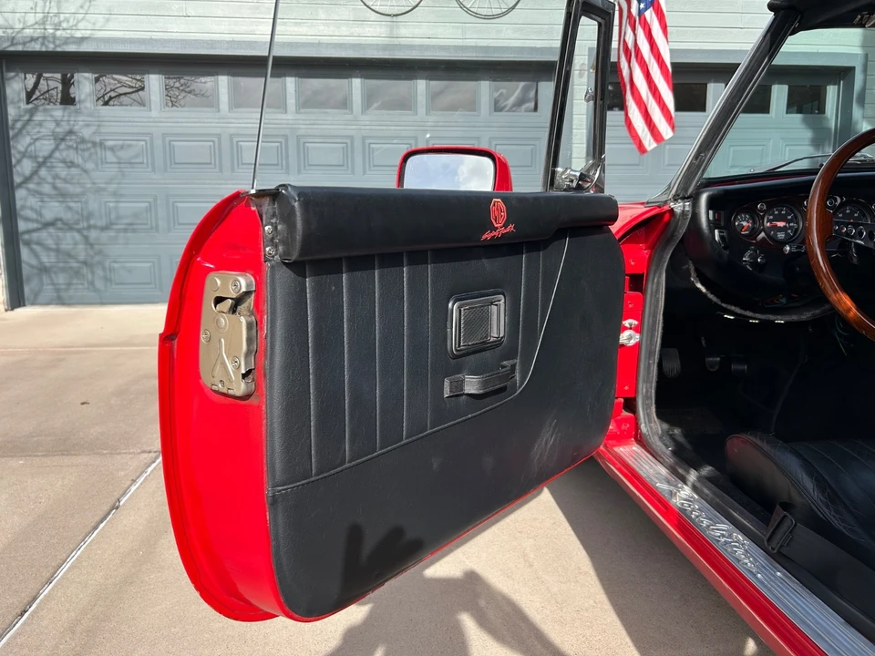 1972 MG MGB Roadster - Image 9 of 11