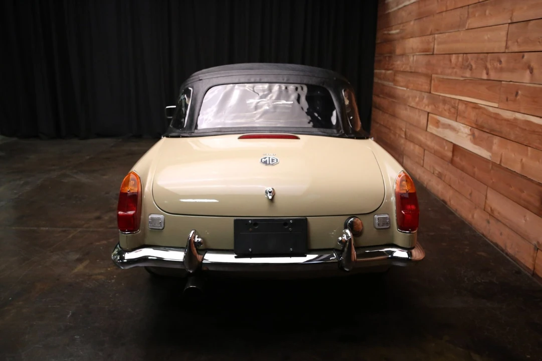 1972 MG MGB - Image 8 of 21