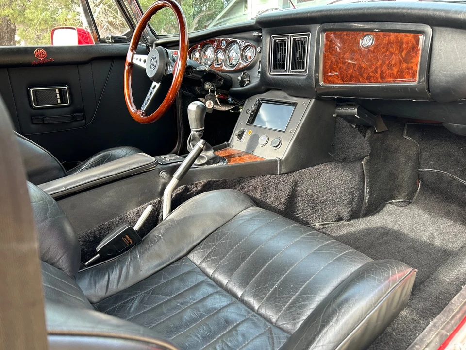 1972 MG MGB Roadster - Image 8 of 11