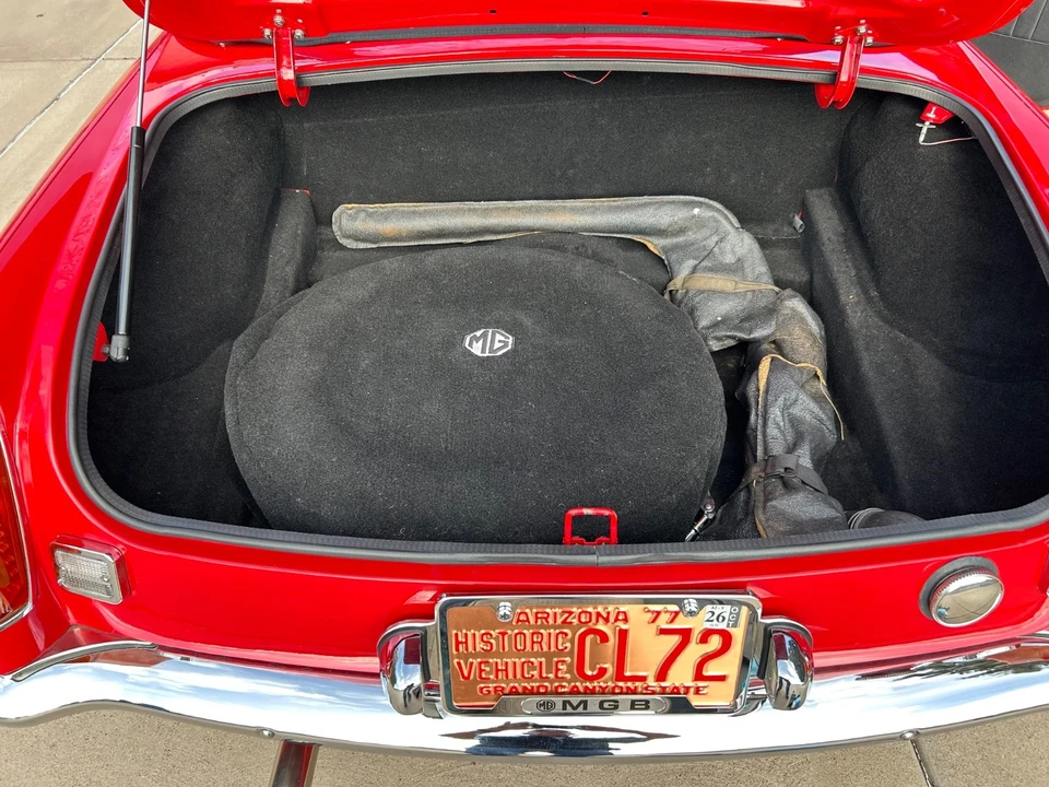 1972 MG MGB Roadster - Image 10 of 11