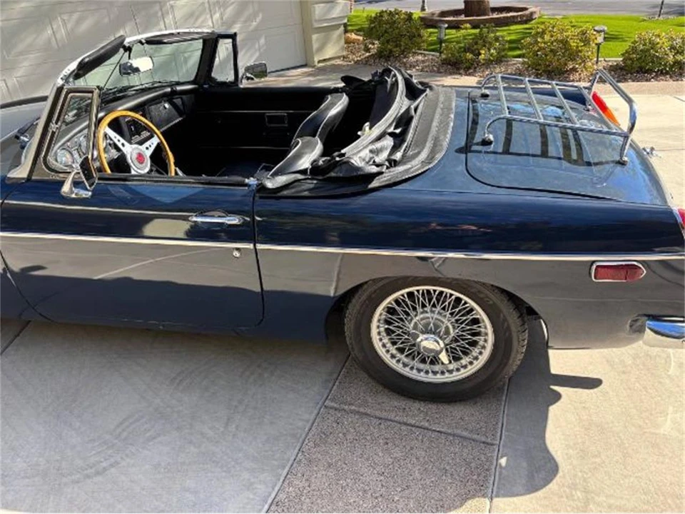 1972 MG MGB Roadster - Image 3 of 9