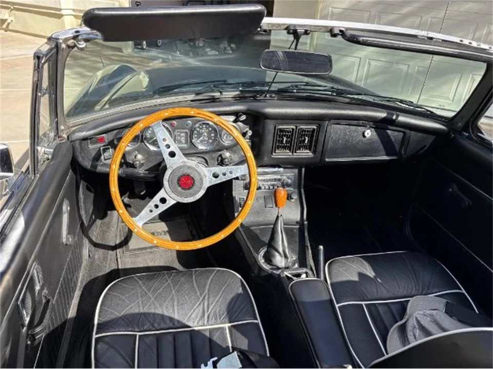 1972 MG MGB Roadster - Image 7 of 9