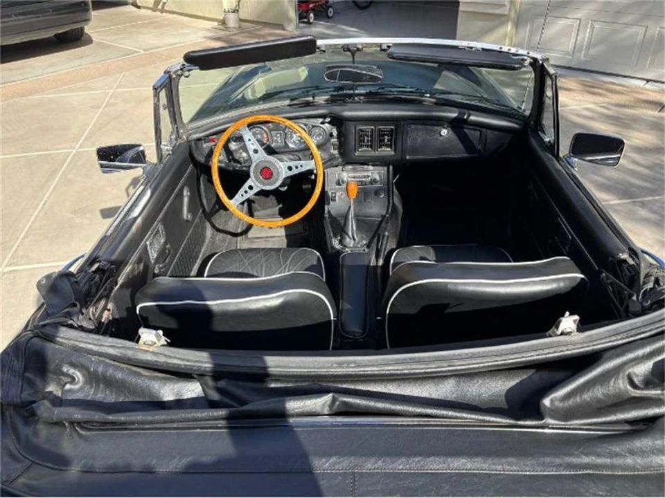 1972 MG MGB Roadster - Image 6 of 9