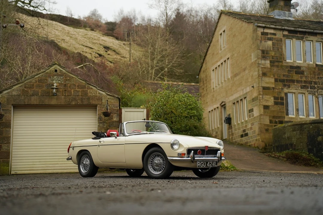1973 MG MGB Roadster - Image 2 of 30