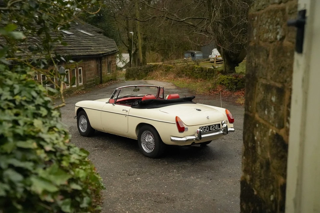 1973 MG MGB Roadster - Image 10 of 30