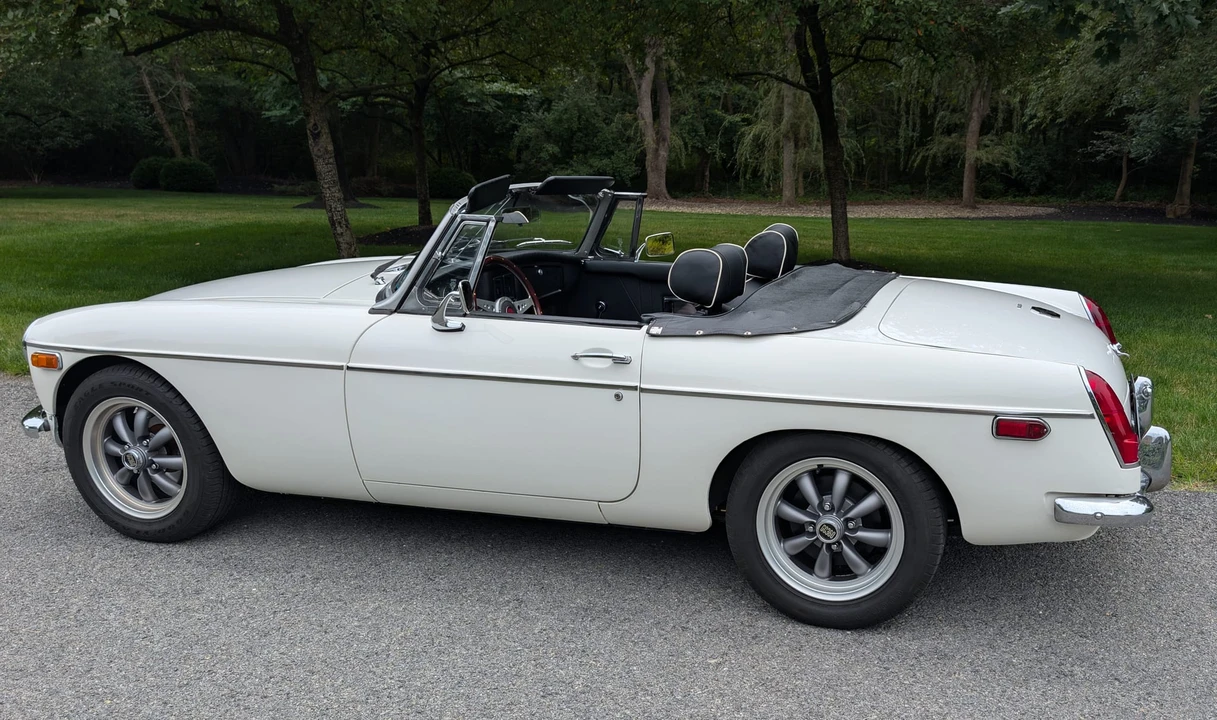 1972 MG MGB Roadster - Image 19 of 31