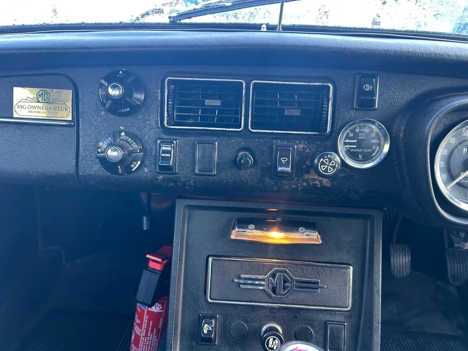 1972 MG MGB Roadster - Image 31 of 31