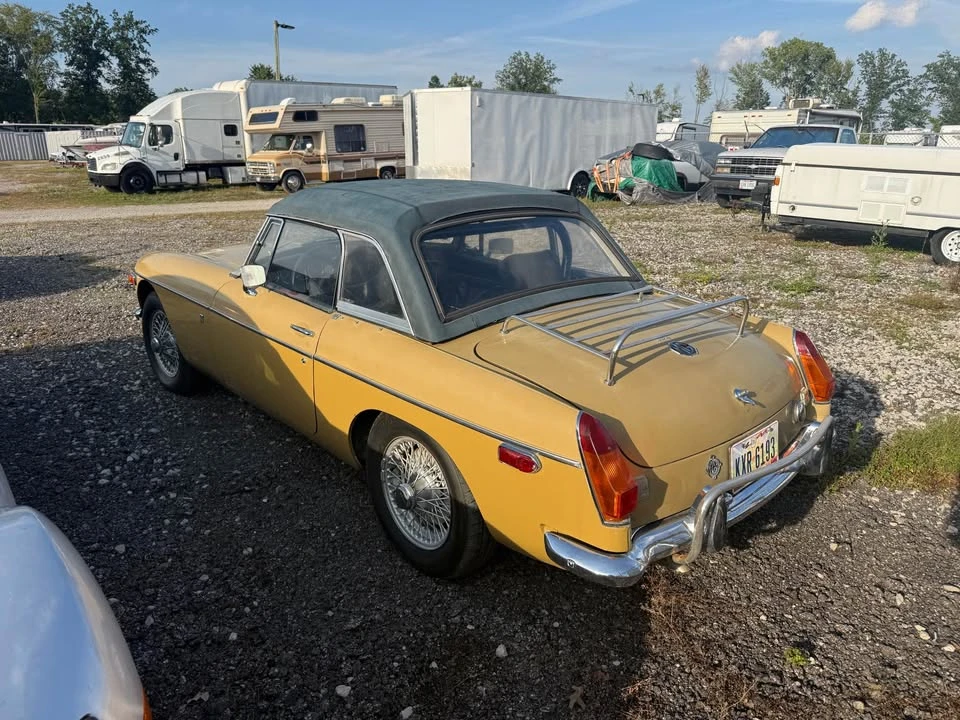 1972 MG MGB Roadster - Image 6 of 11