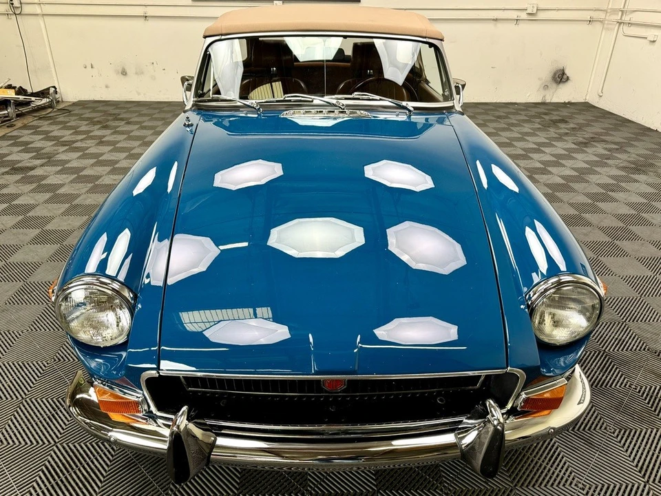 1972 MG - Image 5 of 21