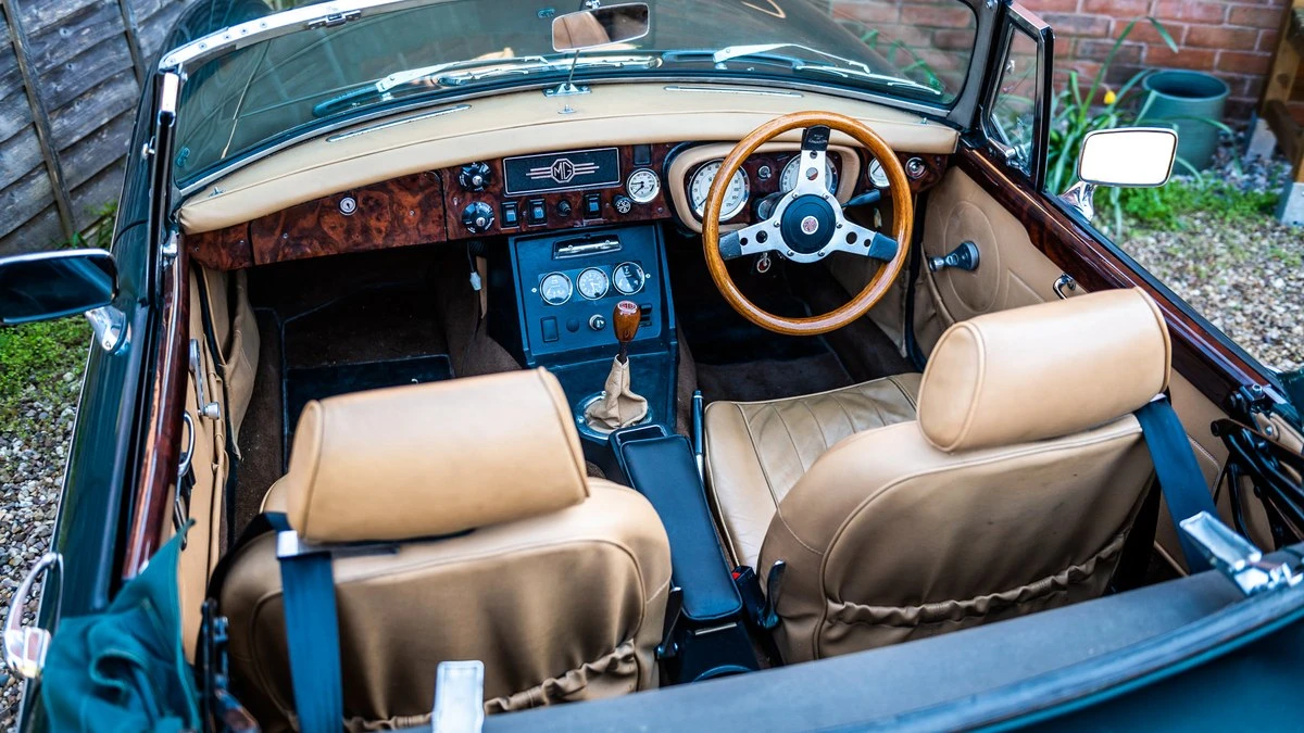 1972 MG MGB Roadster - Image 23 of 30