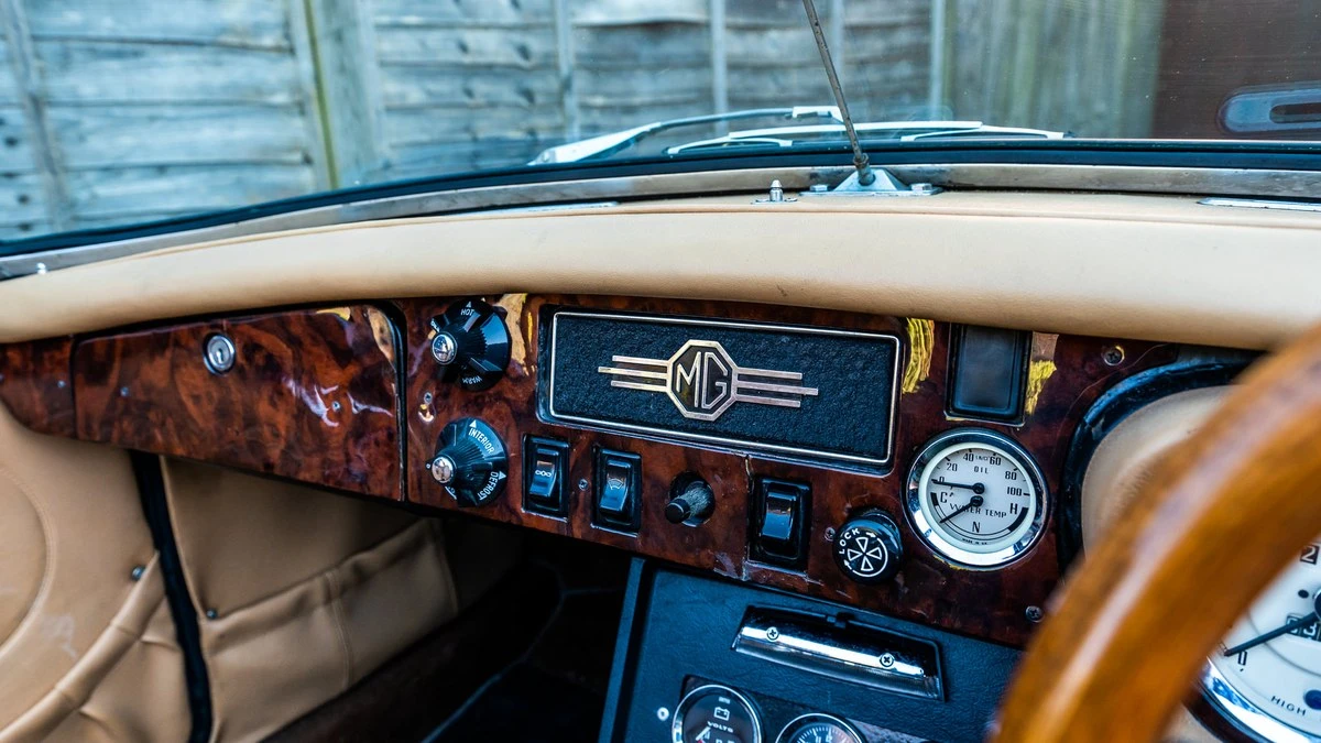 1972 MG MGB Roadster - Image 26 of 30