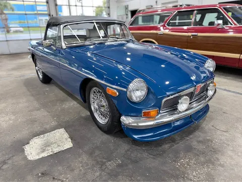 1972 MG B