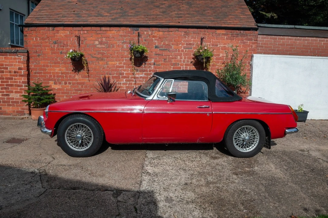 1972 MG MGB Roadster - Image 23 of 30