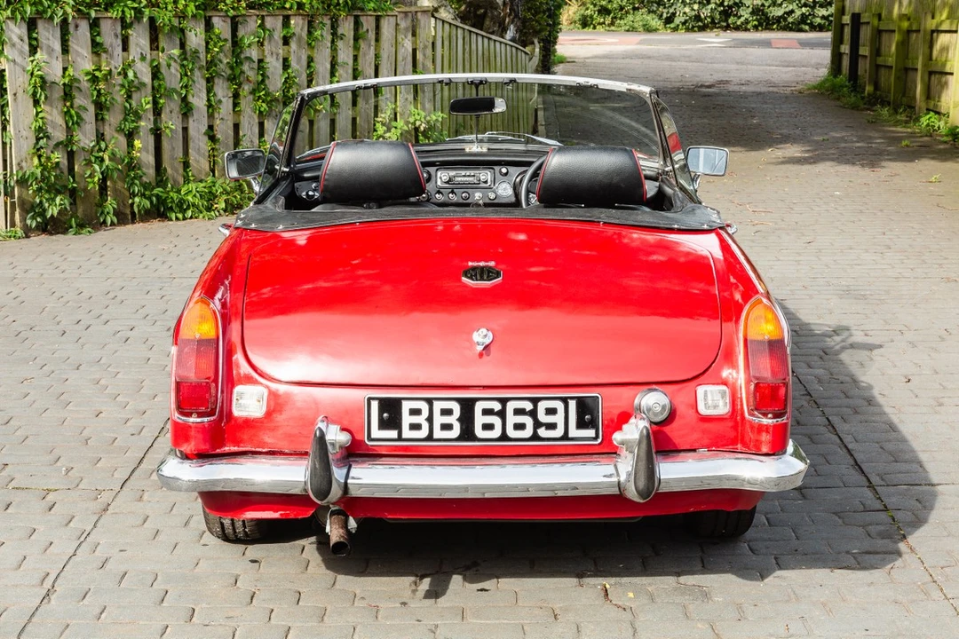1972 MG MGB Roadster - Image 2 of 30