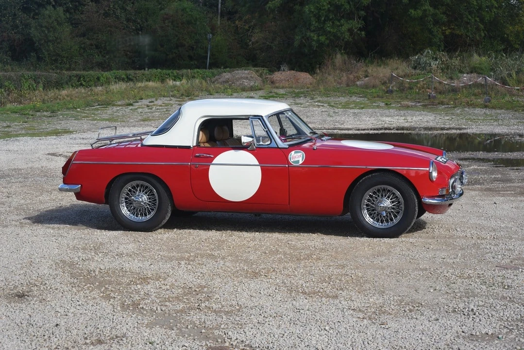 1972 MG MGB Roadster - Image 11 of 30