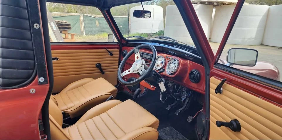 1972 Mini Mini Mark III - Image 4 of 10