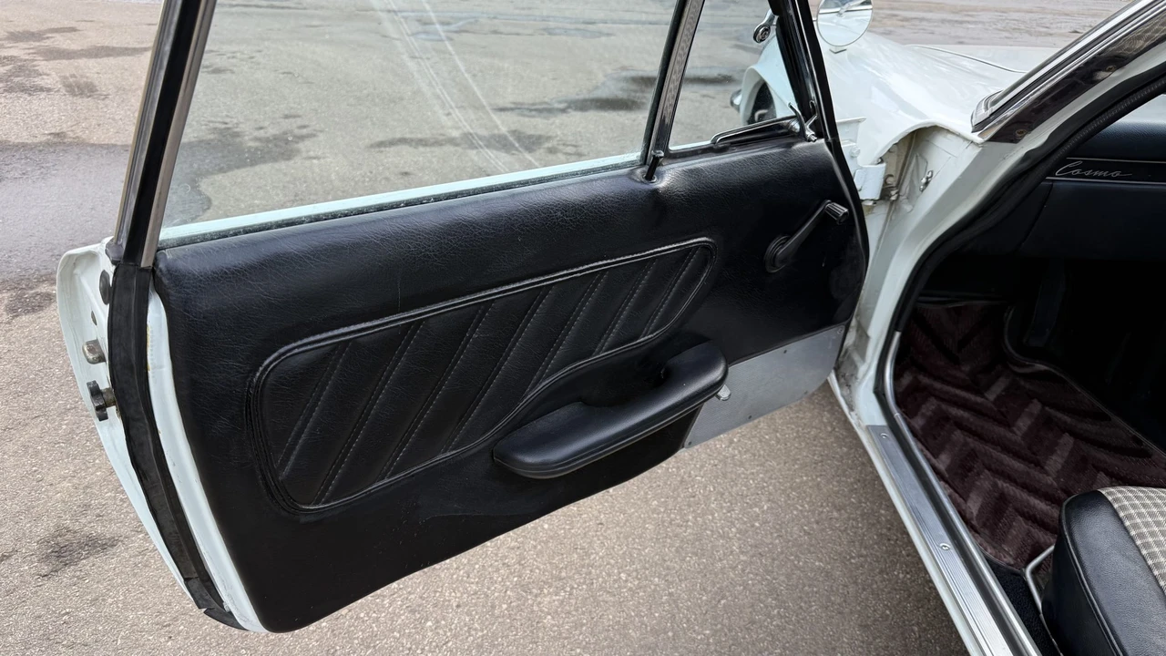 1972 Mazda L10A/L10B Cosmo - Image 30 of 31