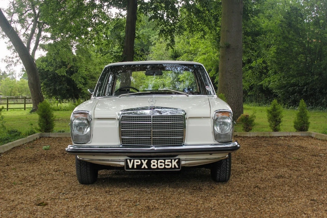1972 Mercedes-Benz W114 & W115 - Image 3 of 30